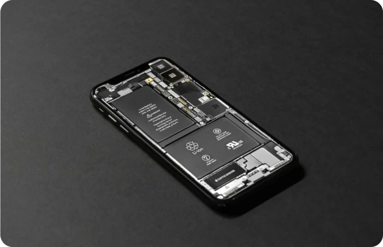 The Environmental Impact of Smartphone Repairs