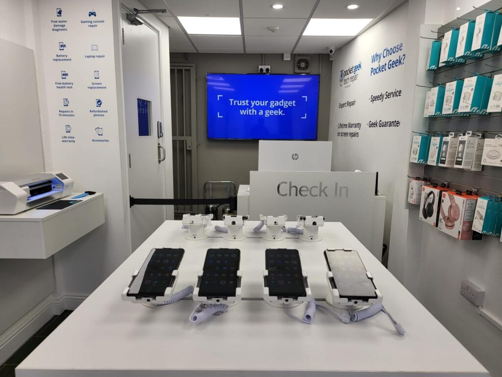 Refurbished and used devices with 2 Years Warranty at Pocket Geek Colchester by CrC Repair®