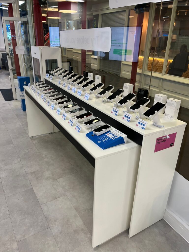 Used and refursbished devices with 2 year warranty