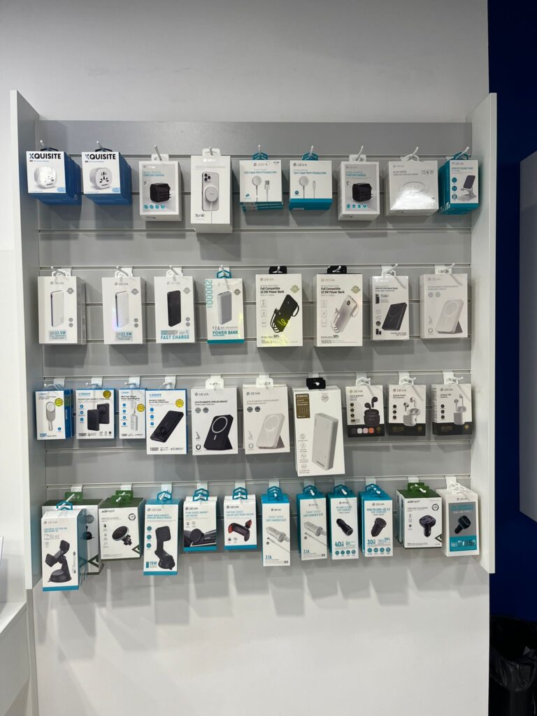 Powerbanks, car accessories